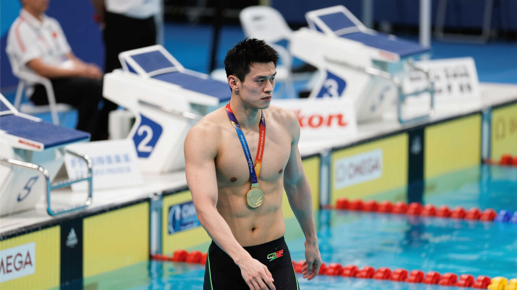 庆功宴之后 庆功宴之后