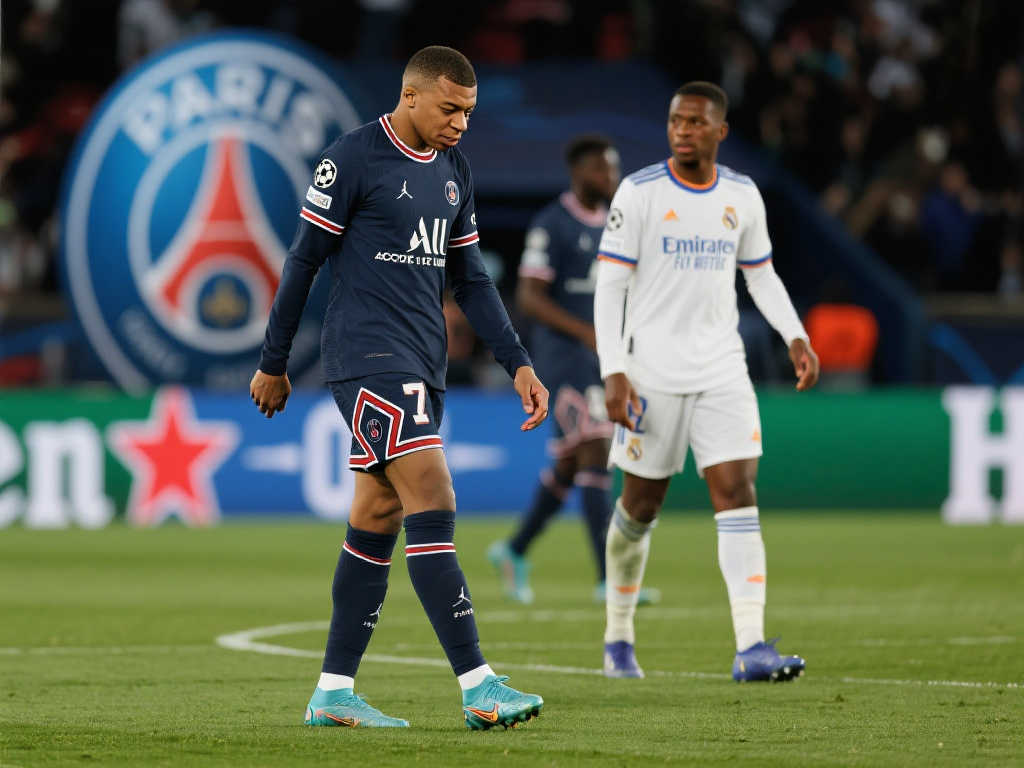 表现得尤为 表现得尤为